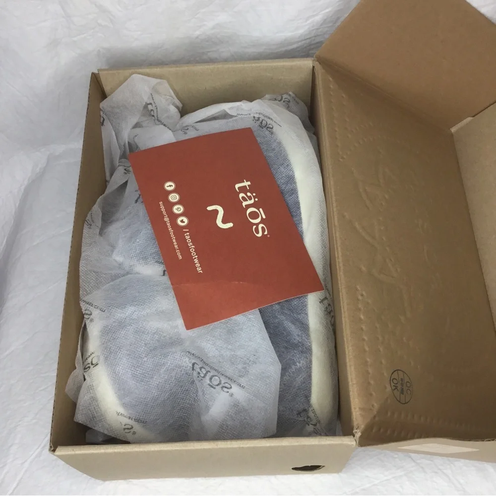 Taos Footwear taos star